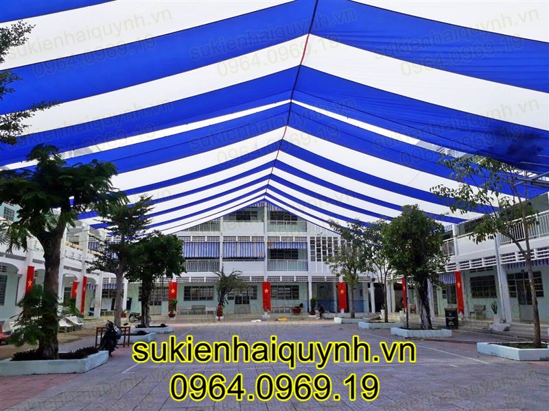 thuê dù 2 mái che sân trường tại sukienhaiquynh.vn